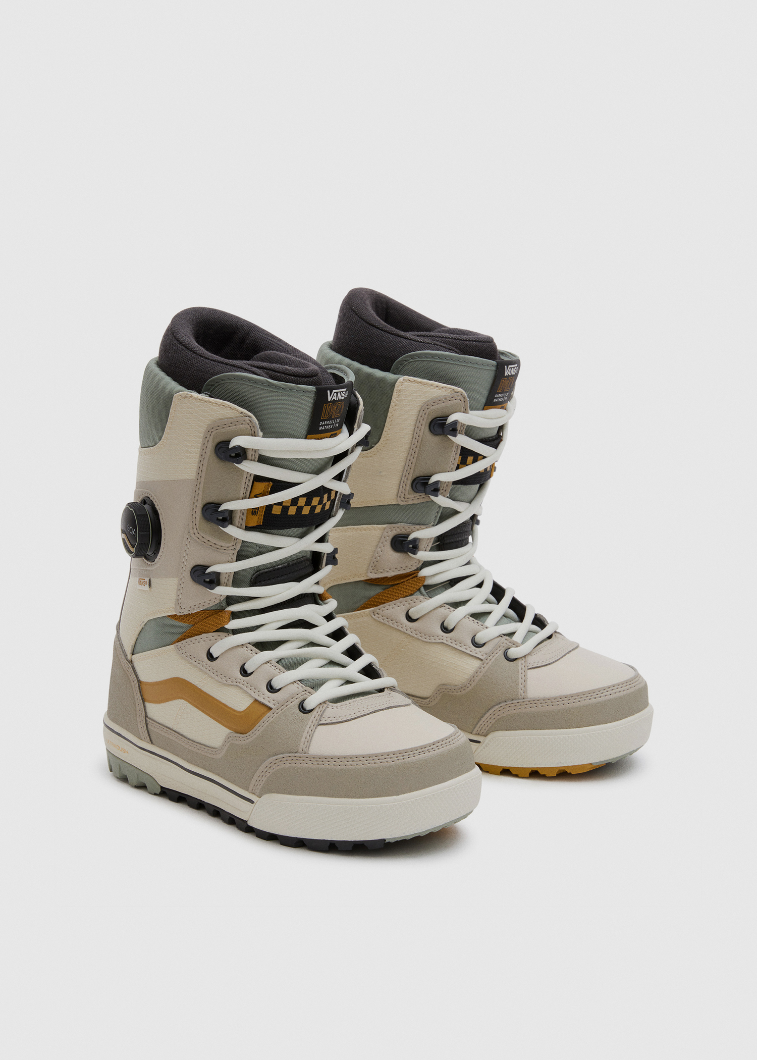 Vans Invado Pro Snowboard Boots