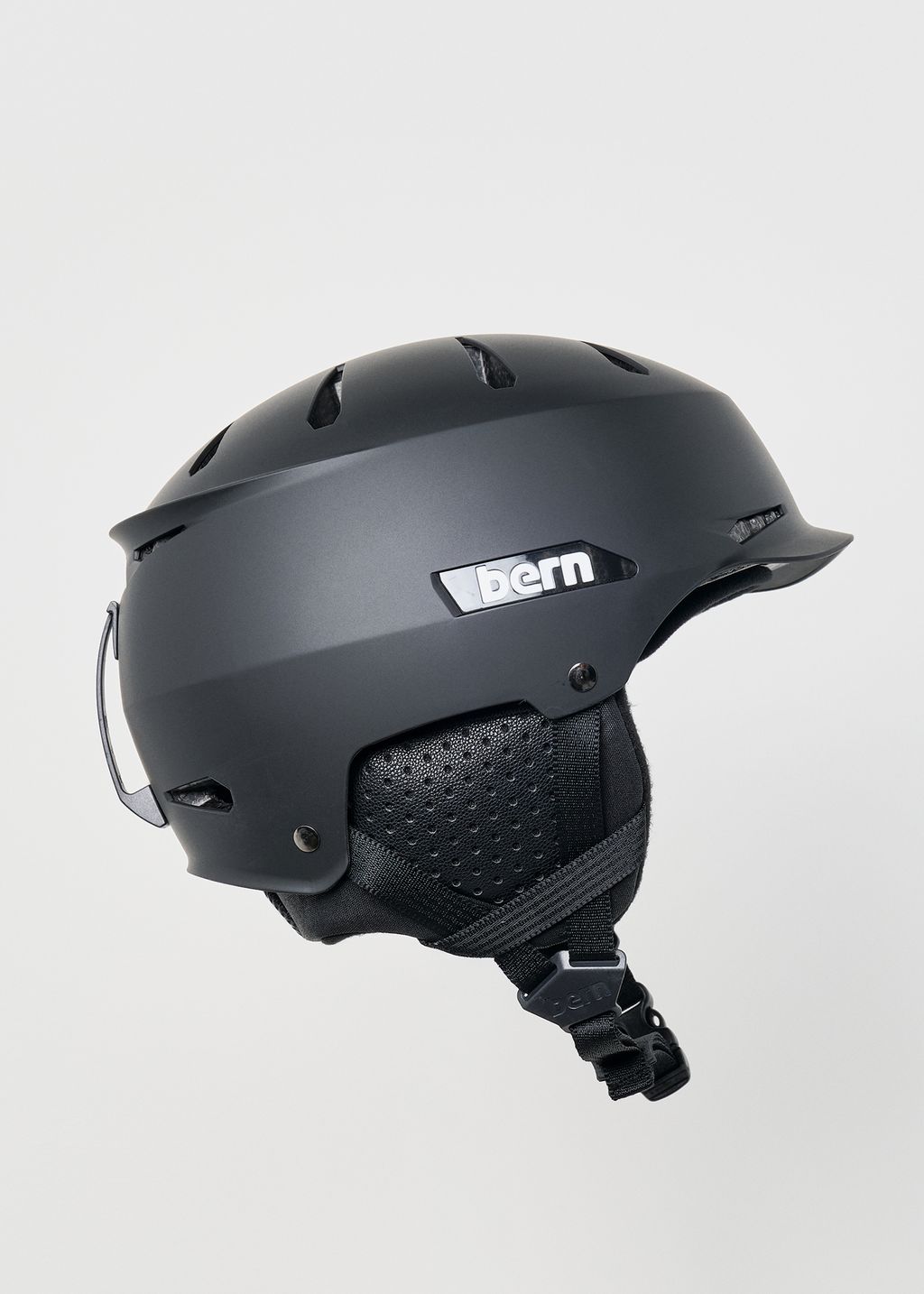 bern mens snowboard helmets Hendrix MIPS Winter Helmet MIPS / L / Matte Plum Camo Hatstyle The Hendrix is the latest evolution of BERNs signature brim styling The Absolute Guide to Bern