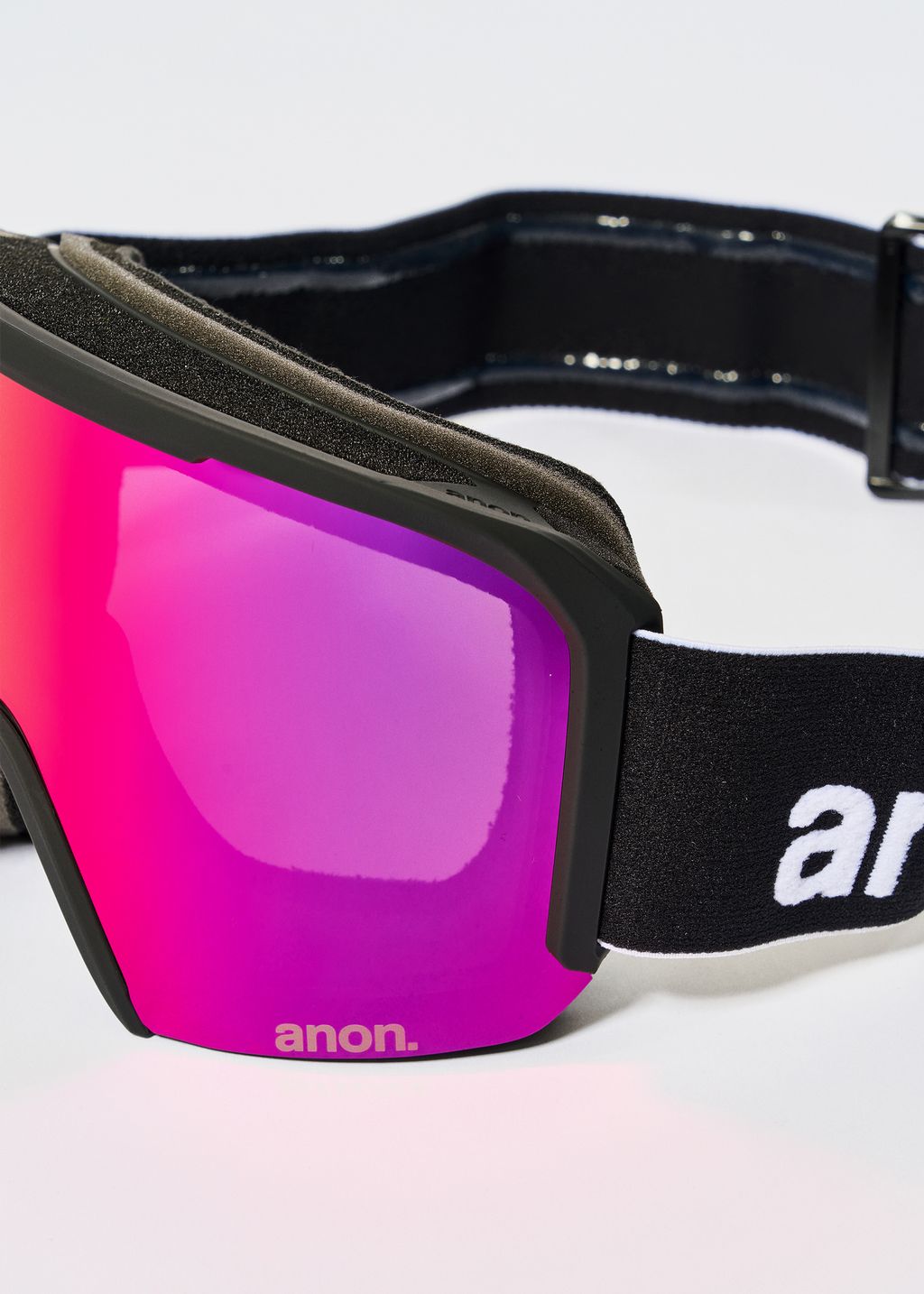 Nesa Black / Perceive Sunny Red + Perceive Cloudy Burst Goggles
