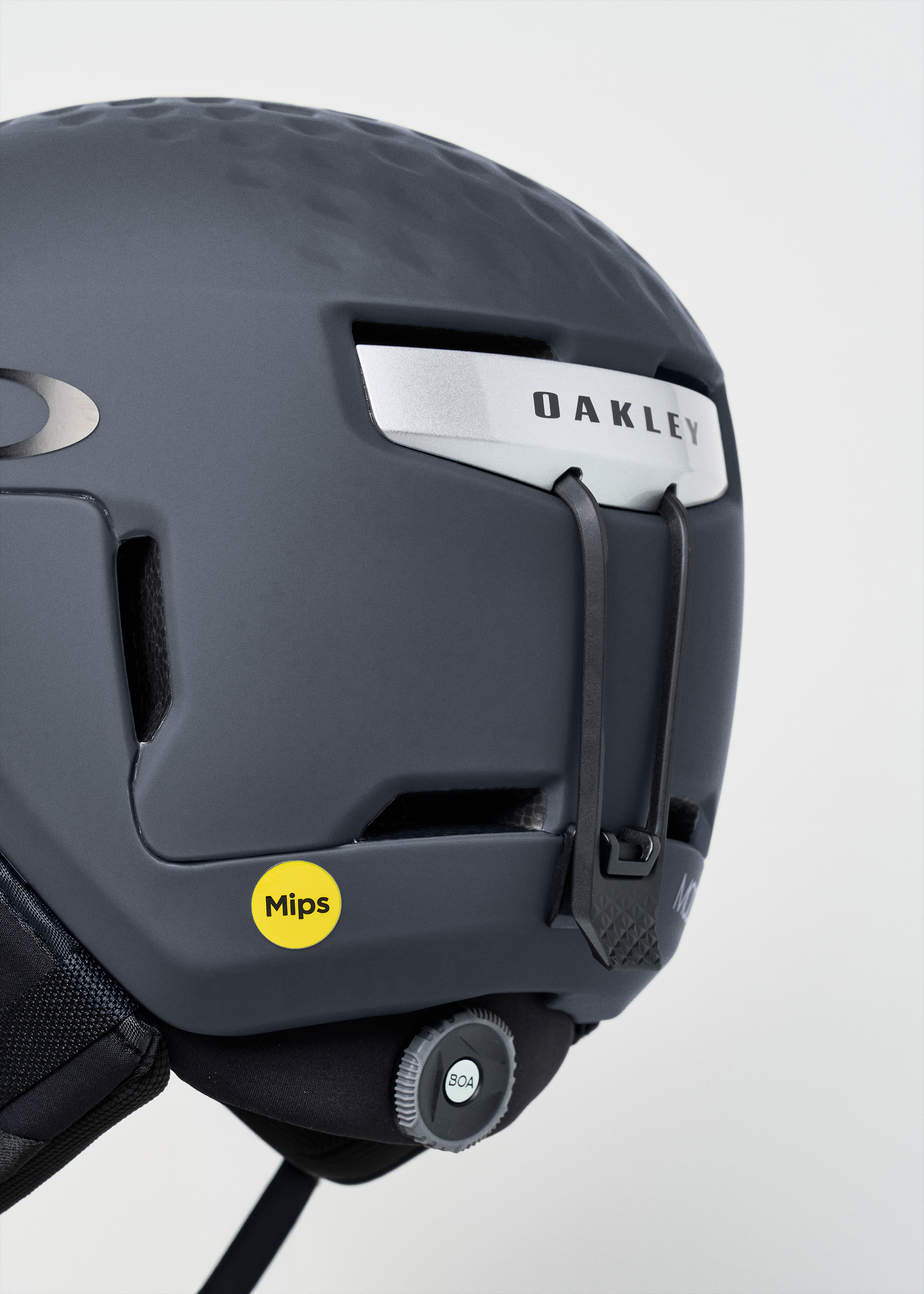 Oakley MOD3 MIPS Helmet