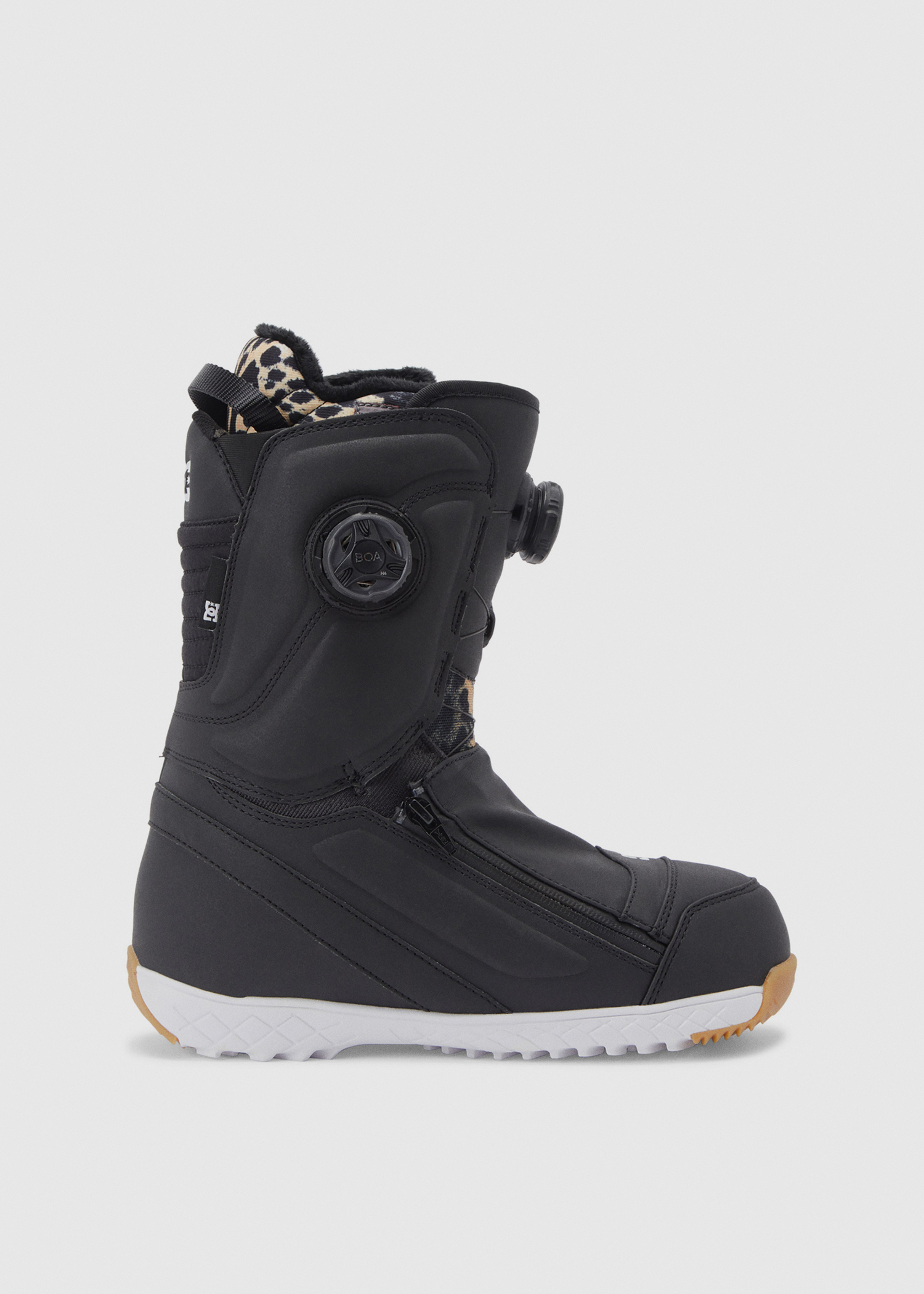 DC Mora Snowboard Boots
