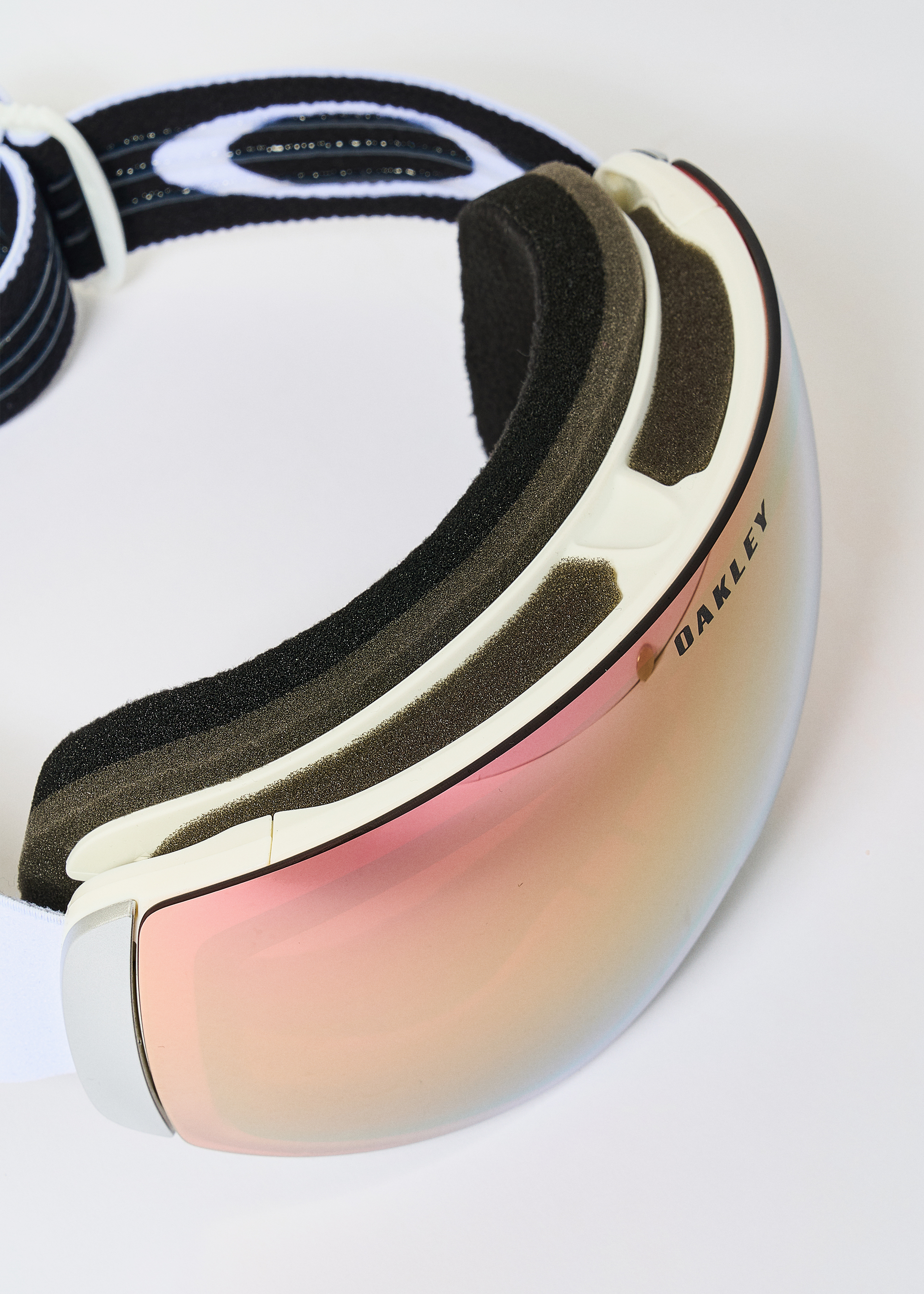Oakley Flight Deck M Matte White / Prizm Rose Gold Iridium Goggles