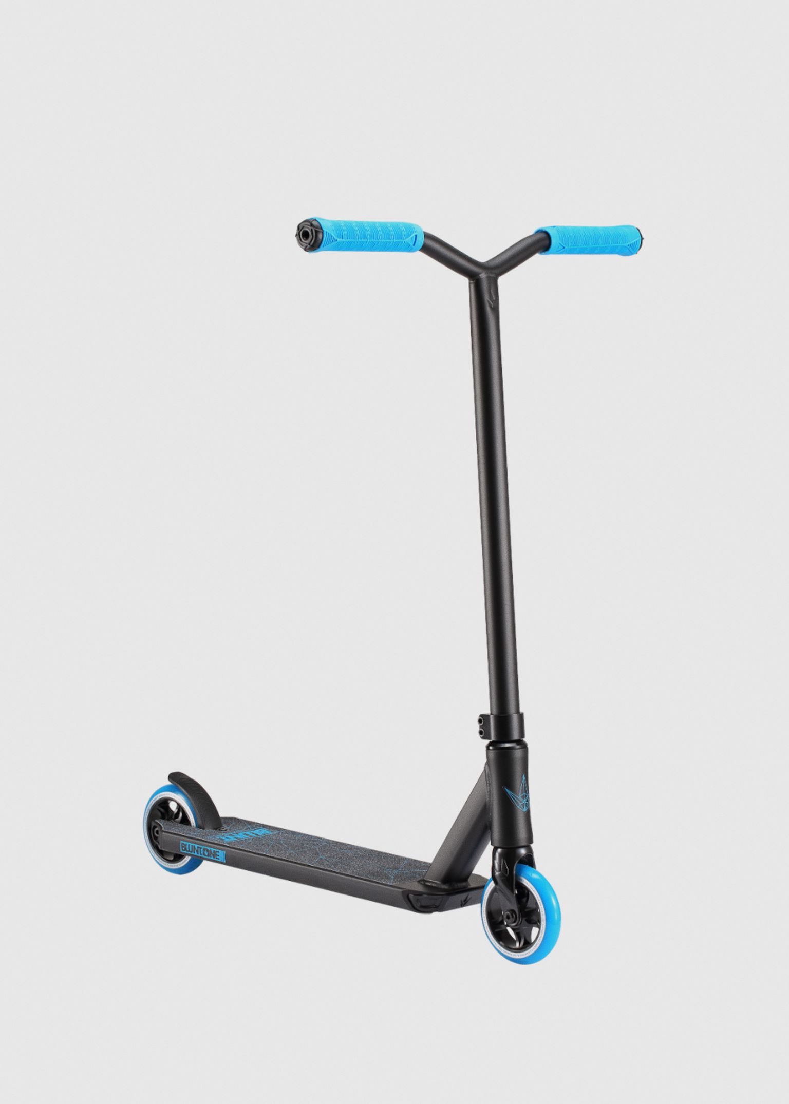 One S3 Solid Complete Scooter image