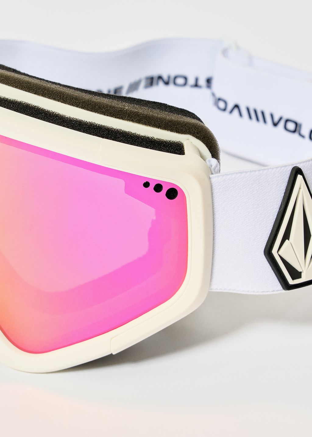 Volcom Attunga Matte White / Pink Chrome + Yellow Goggles