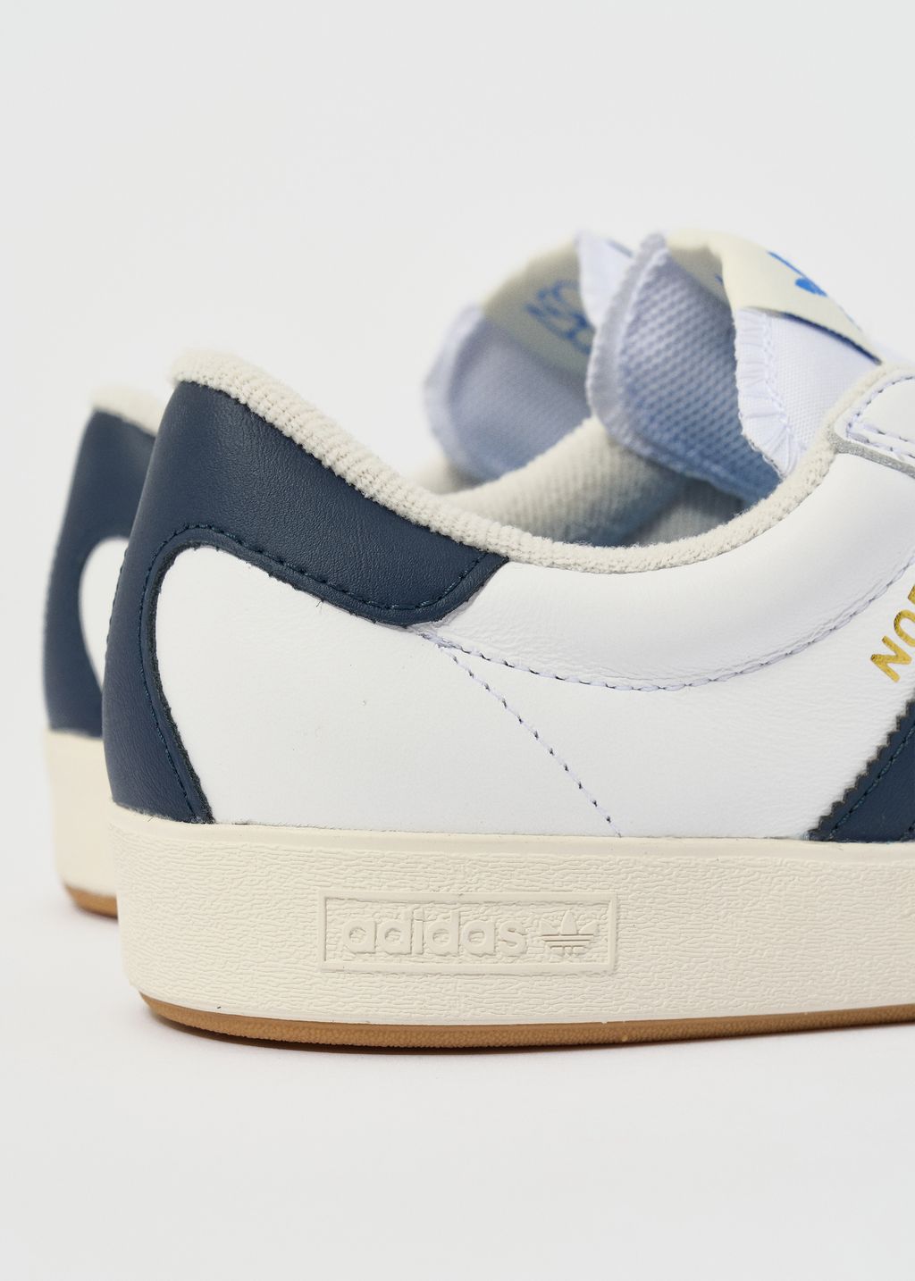 adidas Nora