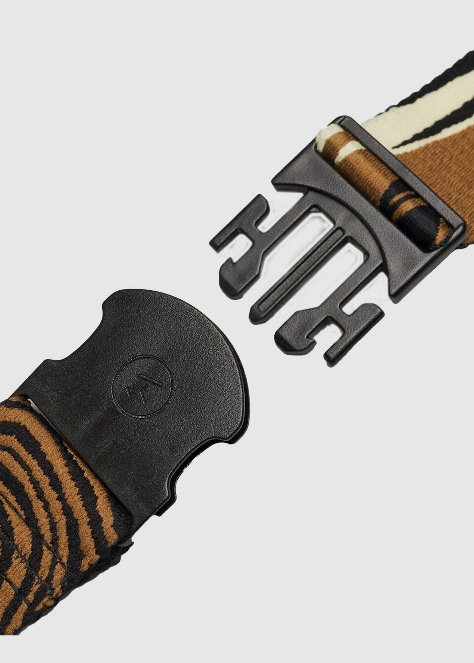 Save the Waves Belt image