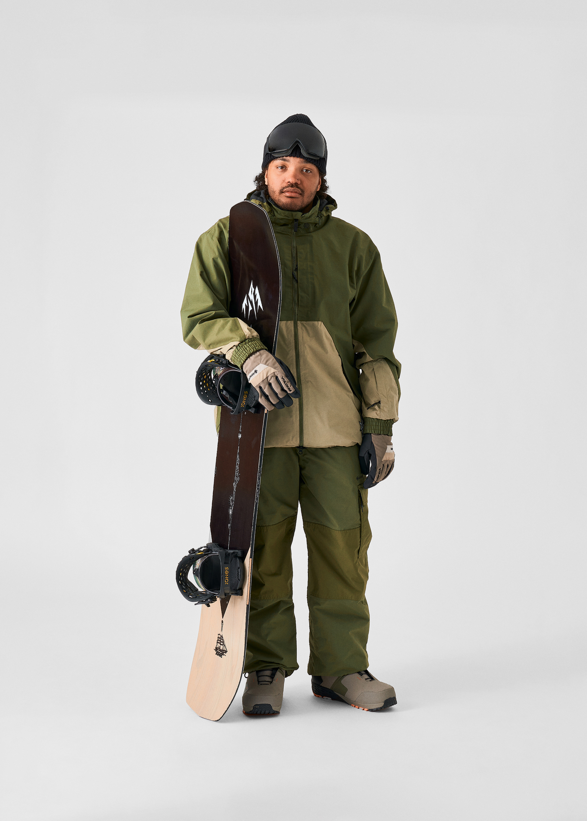 529500931_model_thesnowboardas