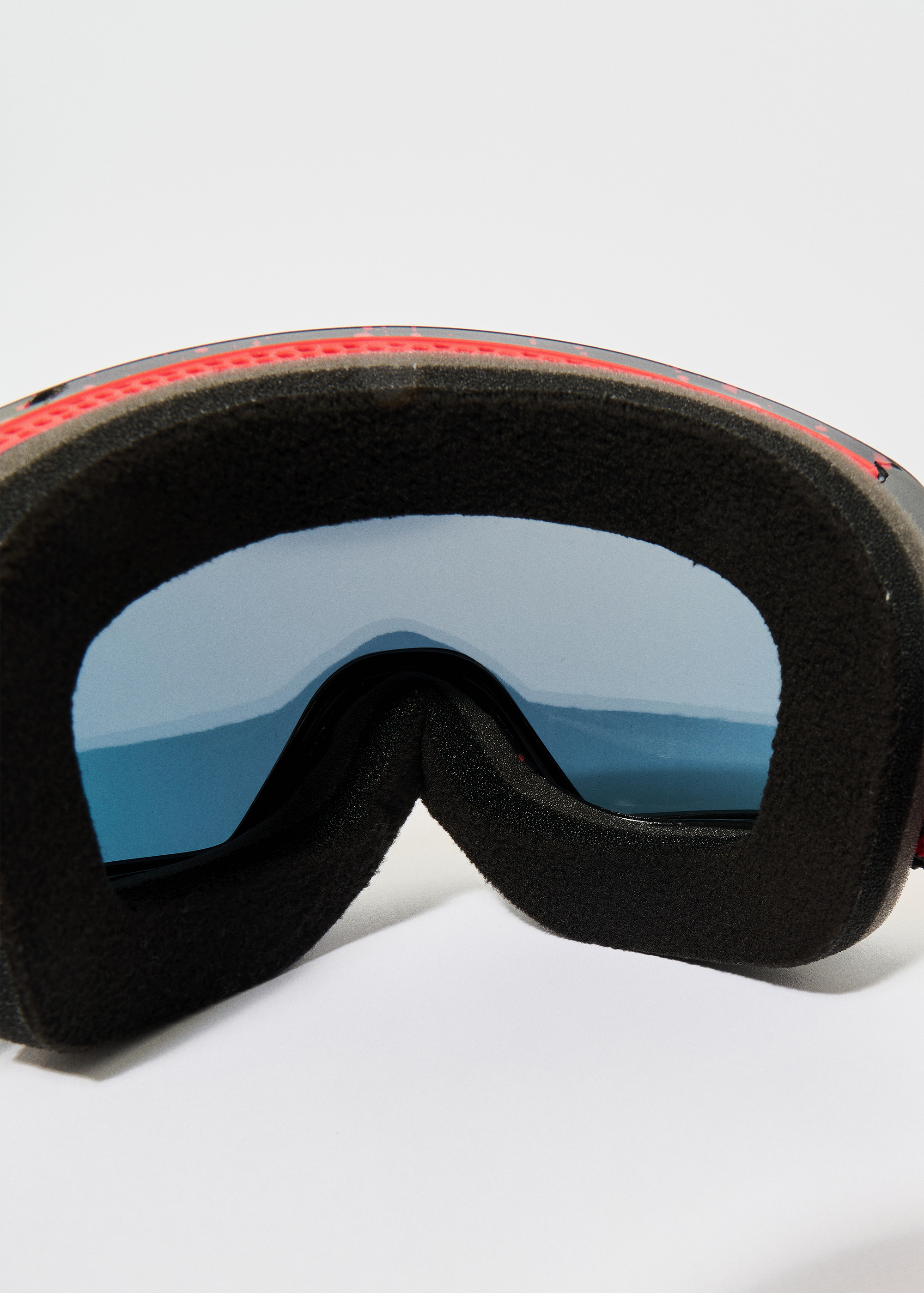 Dragon NFX2 Kaiju / Lumalens Red Ionized