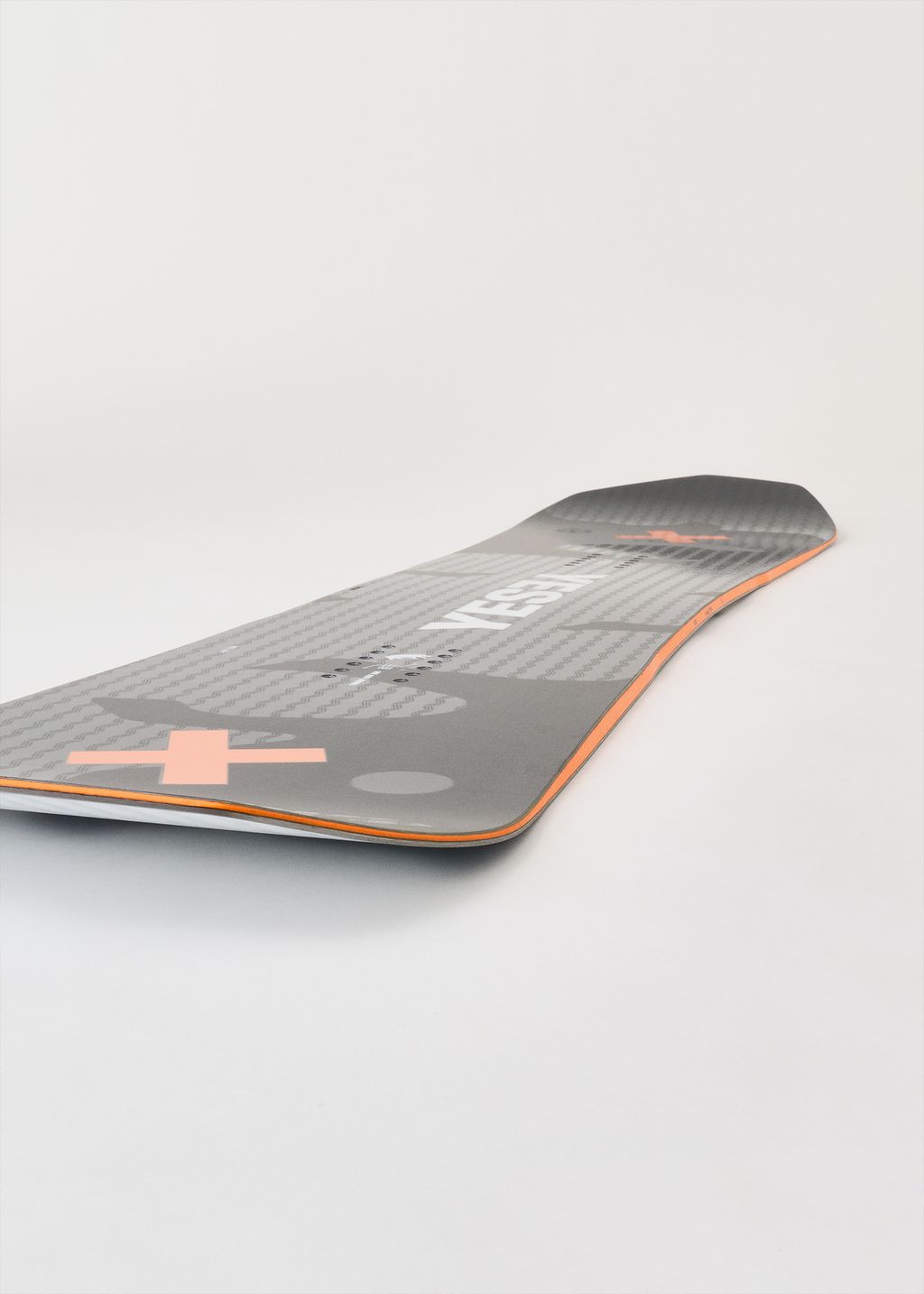 YES Greats XTRM Snowboard