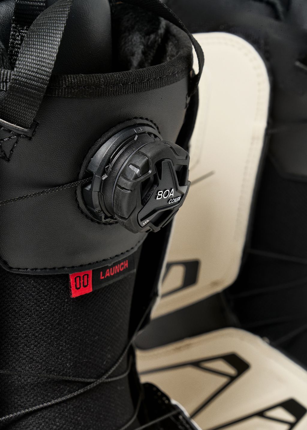 Salomon Snowboards Launch Boa SJ Boa Snowboard Boots