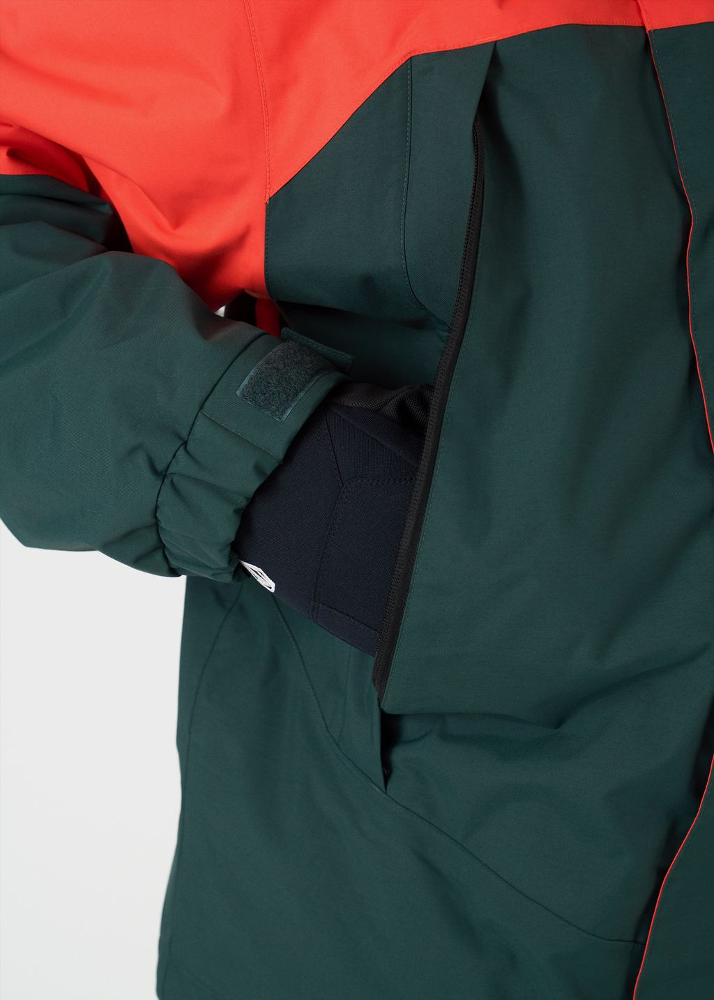 Vans 105 MTE Hellbound Jacket