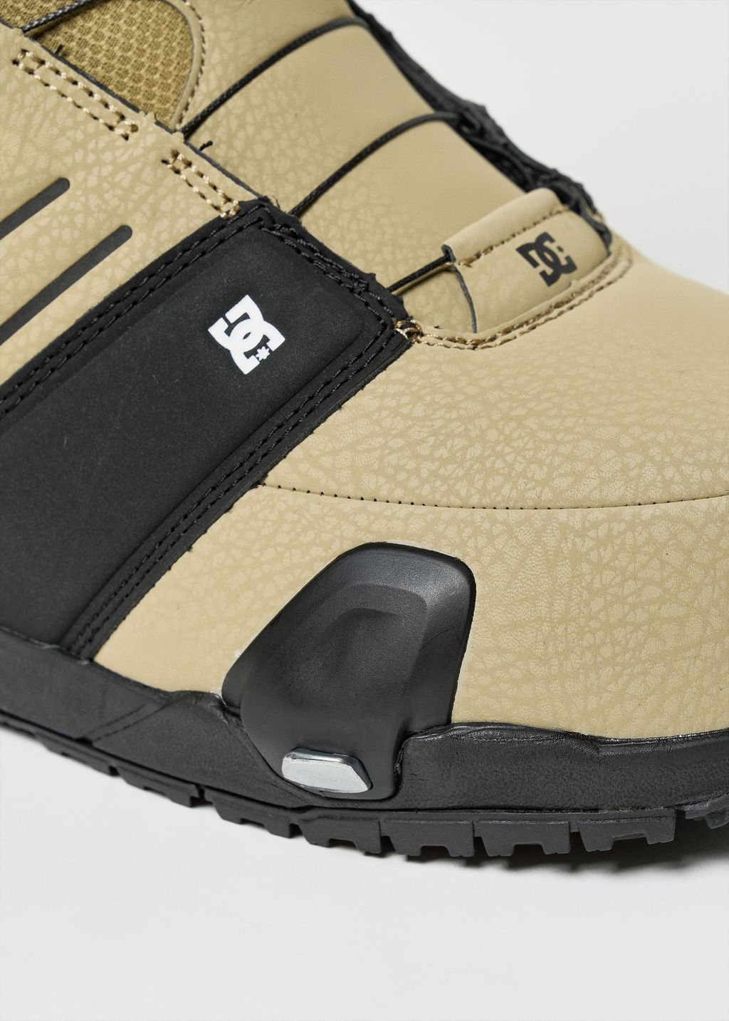 DC Judge Step On Snowboard Boots