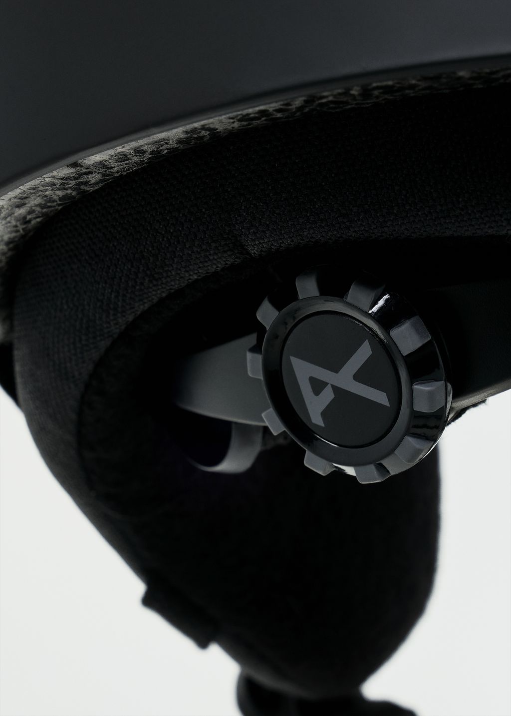 新品未使用 anon raider3 マットブラック Anon Raider 3 Helmet