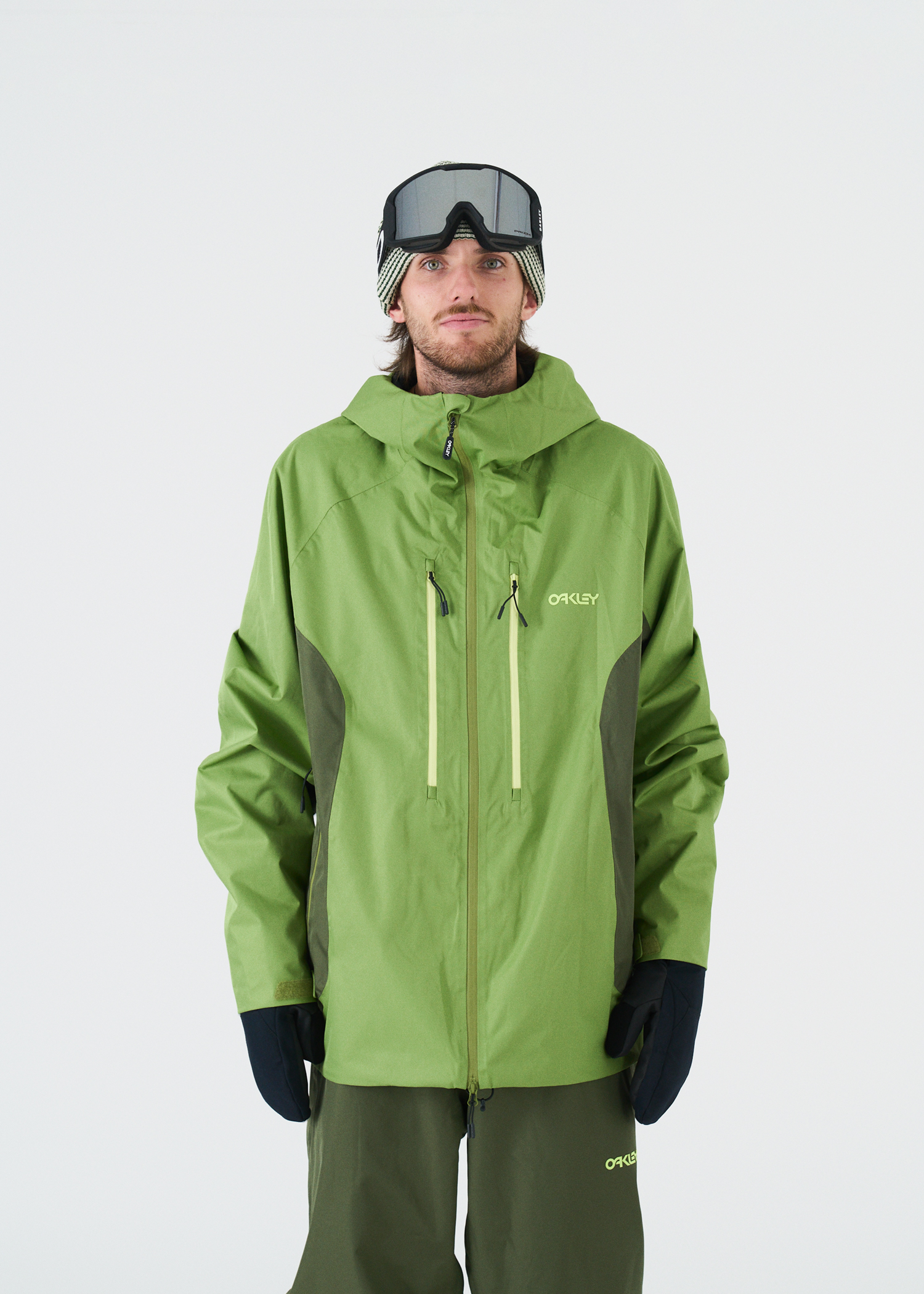 525308930_model_thesnowboardas