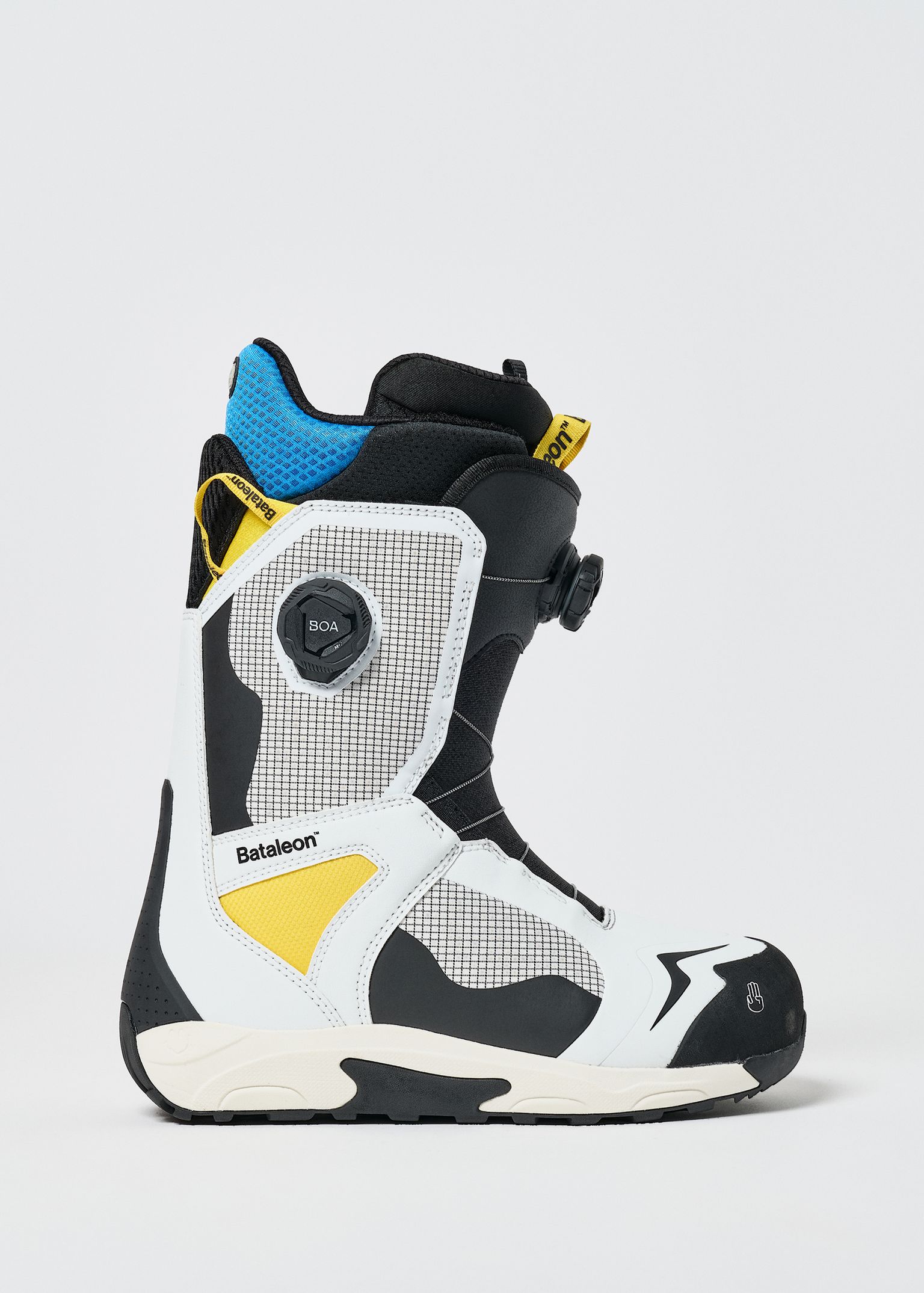Rave Snowboard Boots image