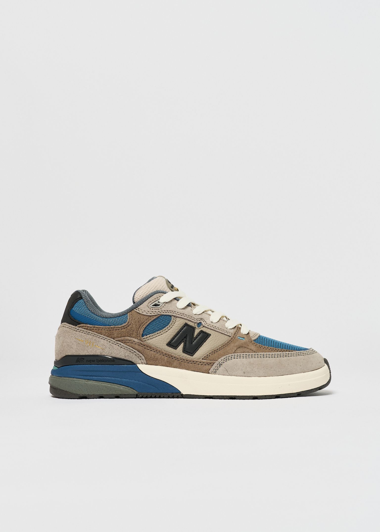 Andrew Reynolds 933 Shoes image