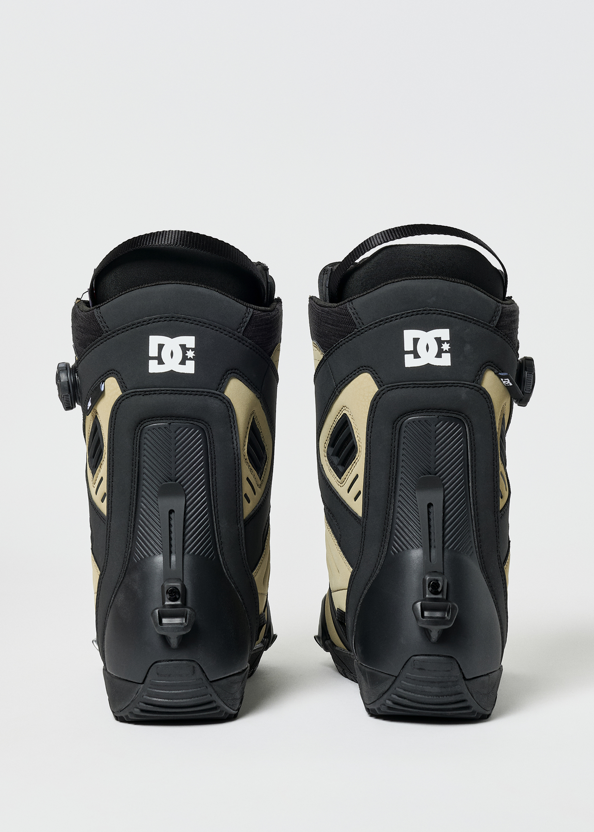 DC Judge Step On Snowboard Boots