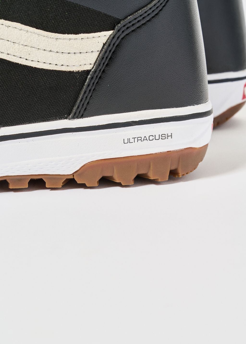 Vans Aura Pro Snowboard Boots