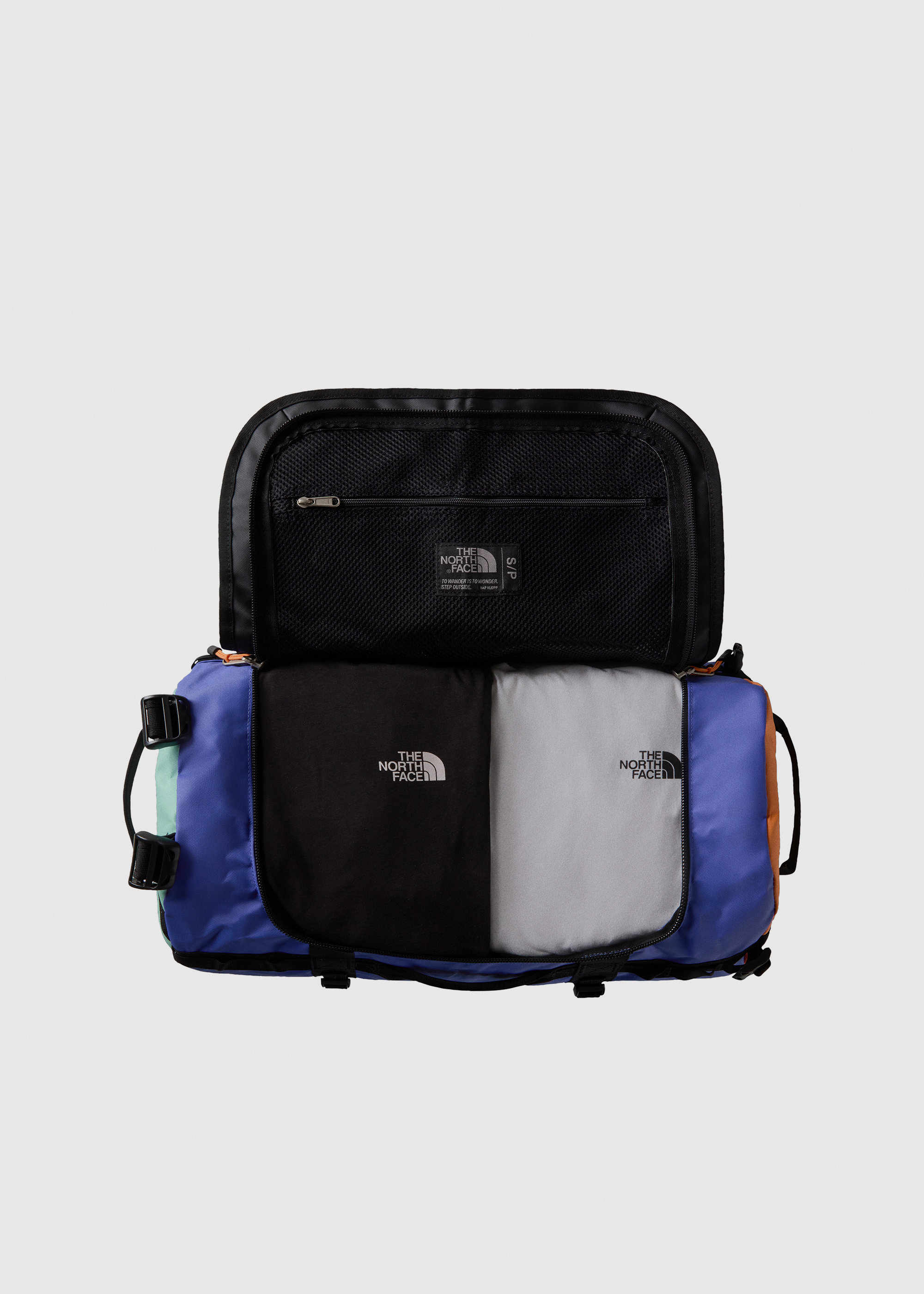 Base Camp Duffel Small 50L