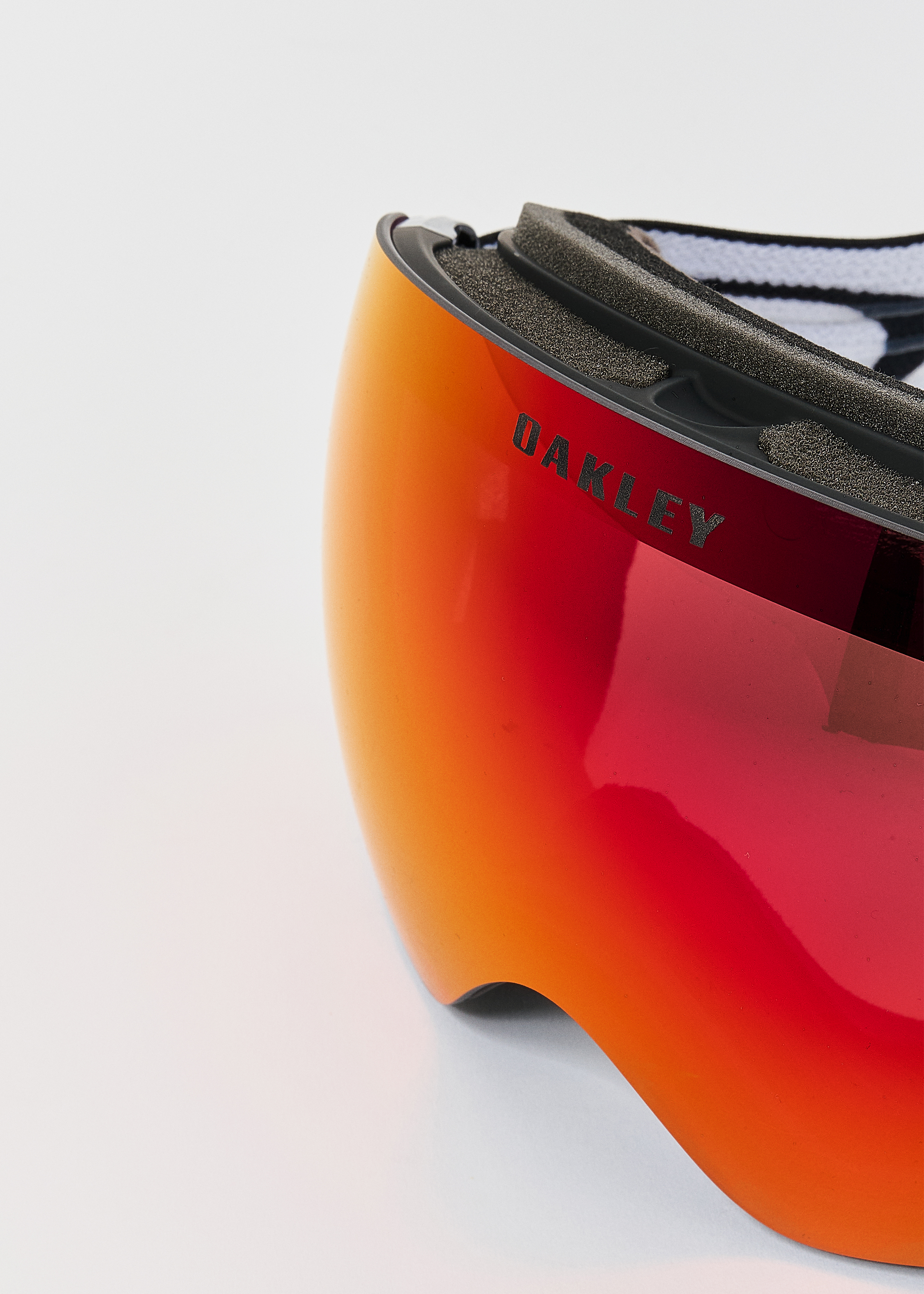 Oakley Flight Deck M Matte Black / Prizm Torch Iridium Goggles