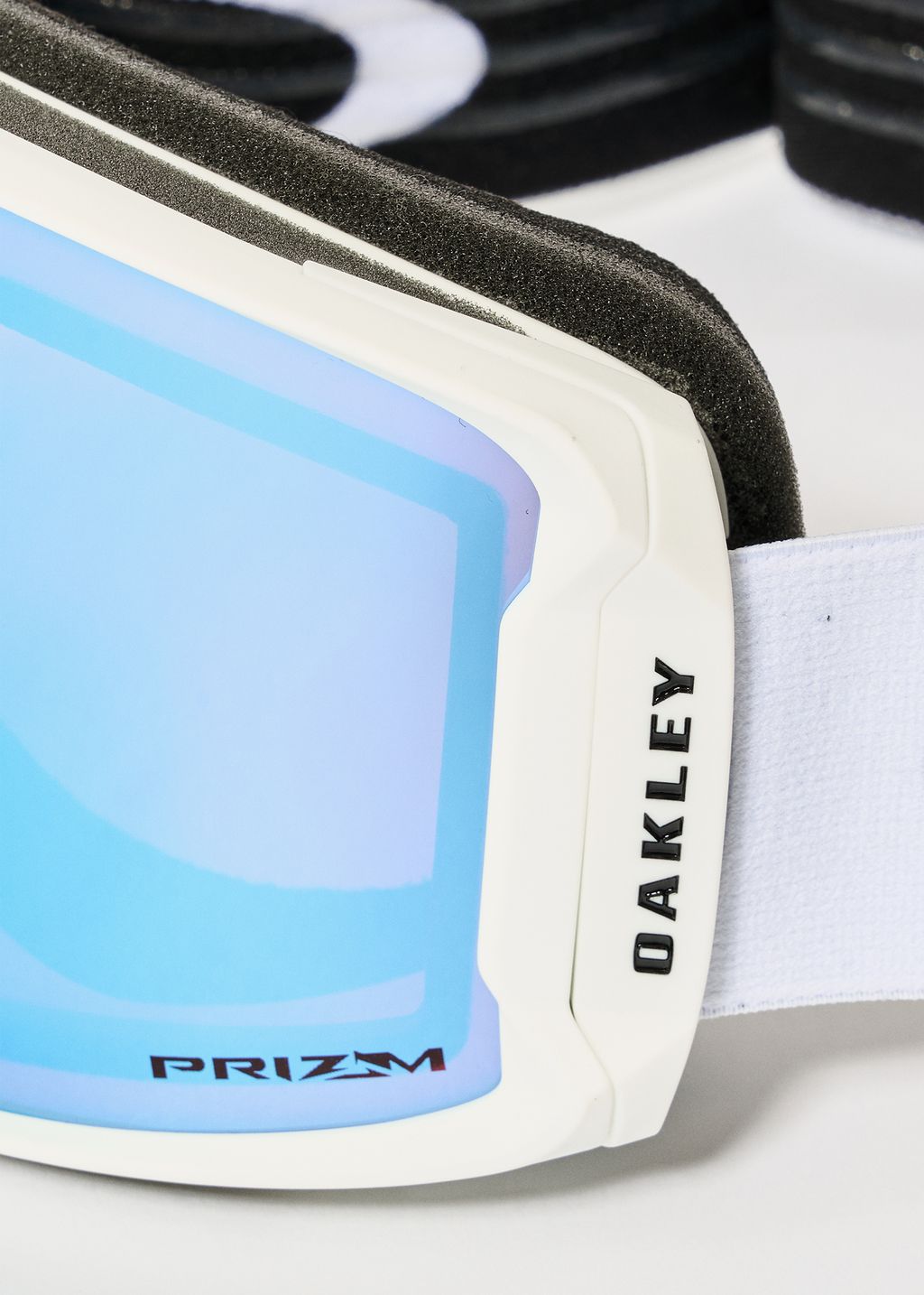 Line Miner M Matte White / Prizm Sapphire Iridium Goggles