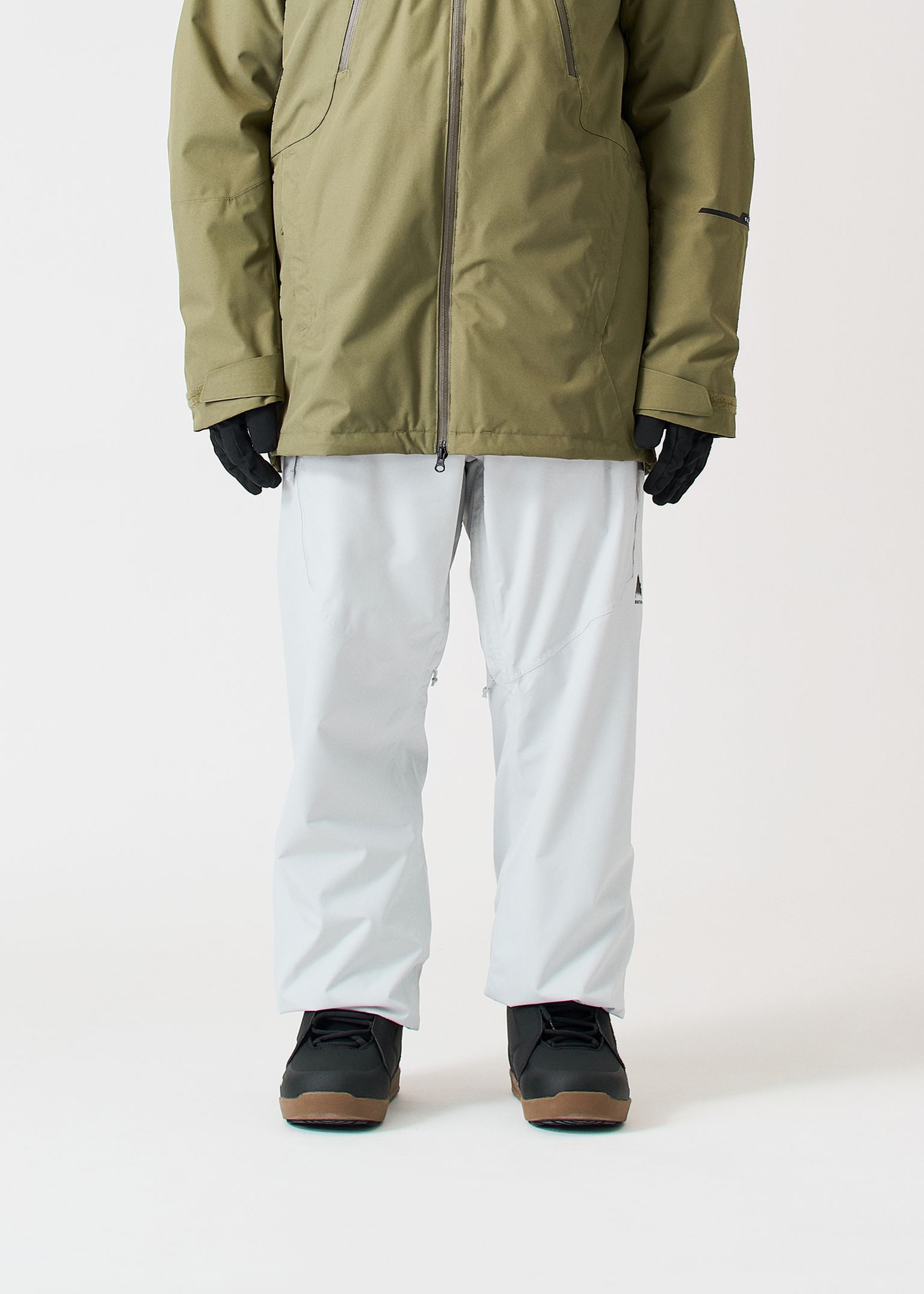 Reserve 2L Relaxed Pants image