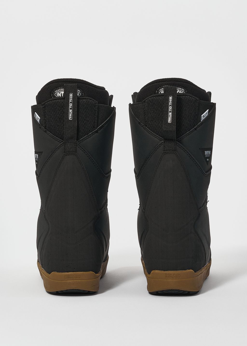 ThirtyTwo Lashed X Volcom Snowboard Boots