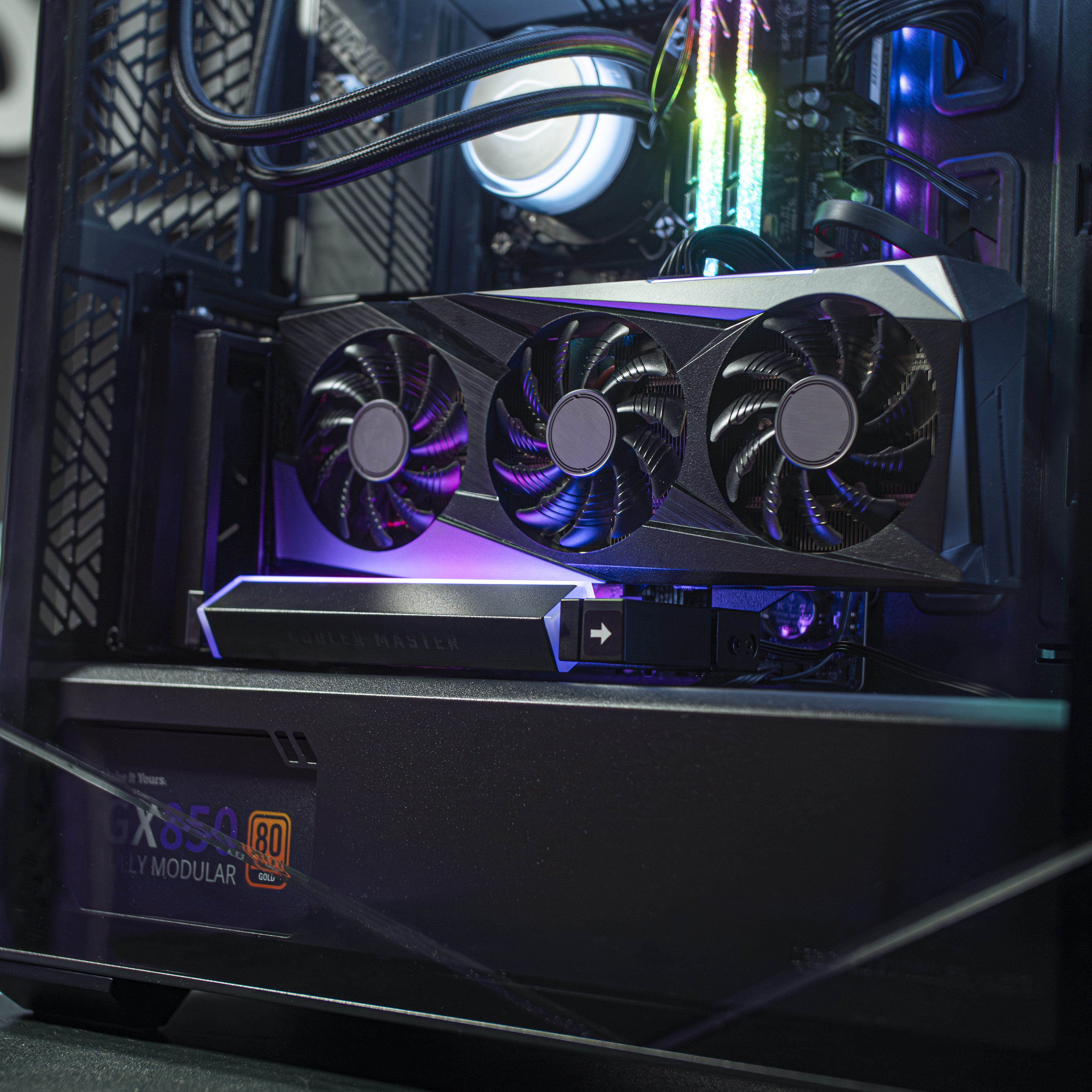 COOLER MASTER GPU 縦置き用マウント Universal Vertical GPU Holder Kit ARGB | Cooler Master