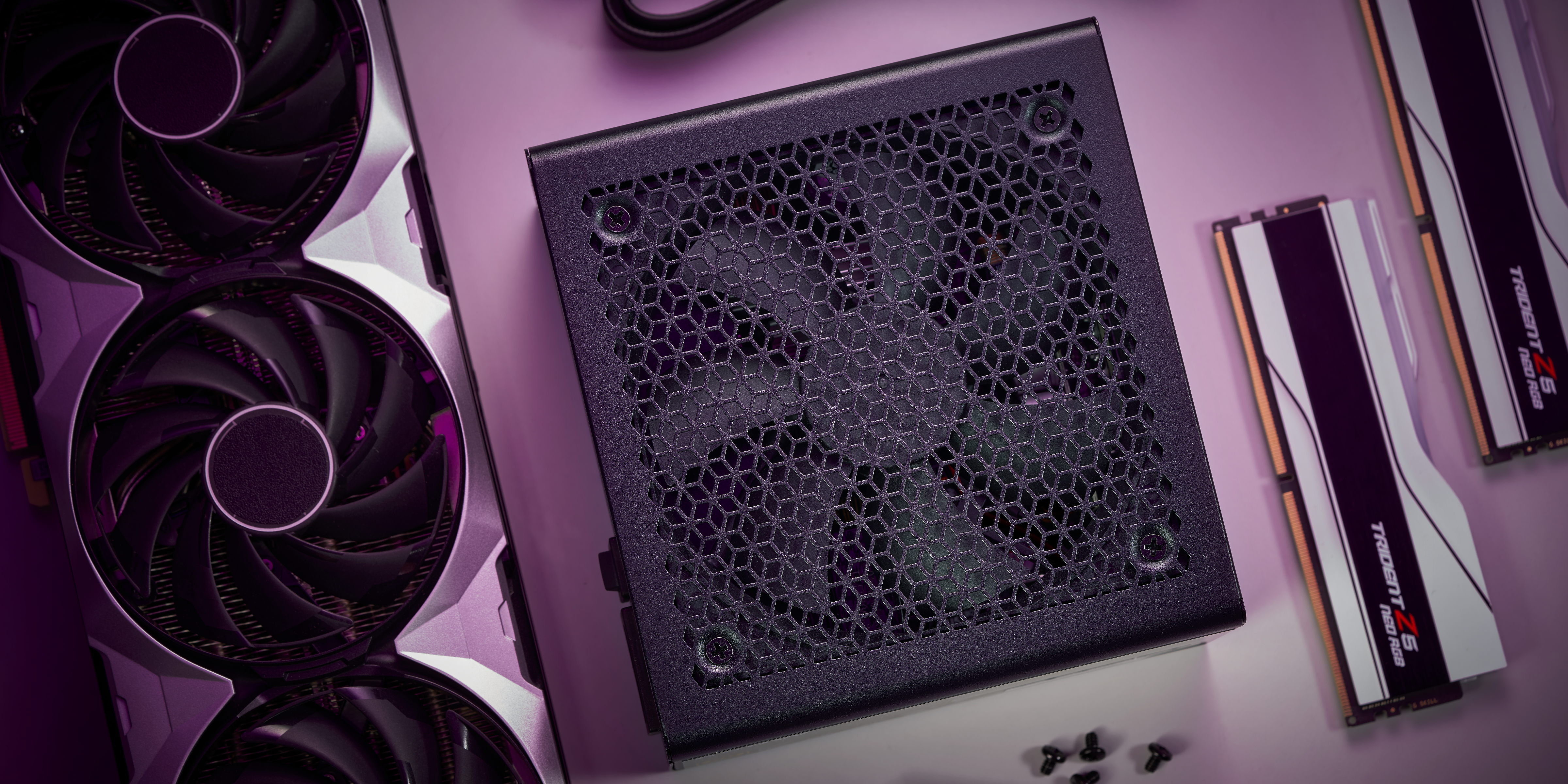 Cooler Master Elite Gold 1000 | ATX 3.1 高効率電源ユニット