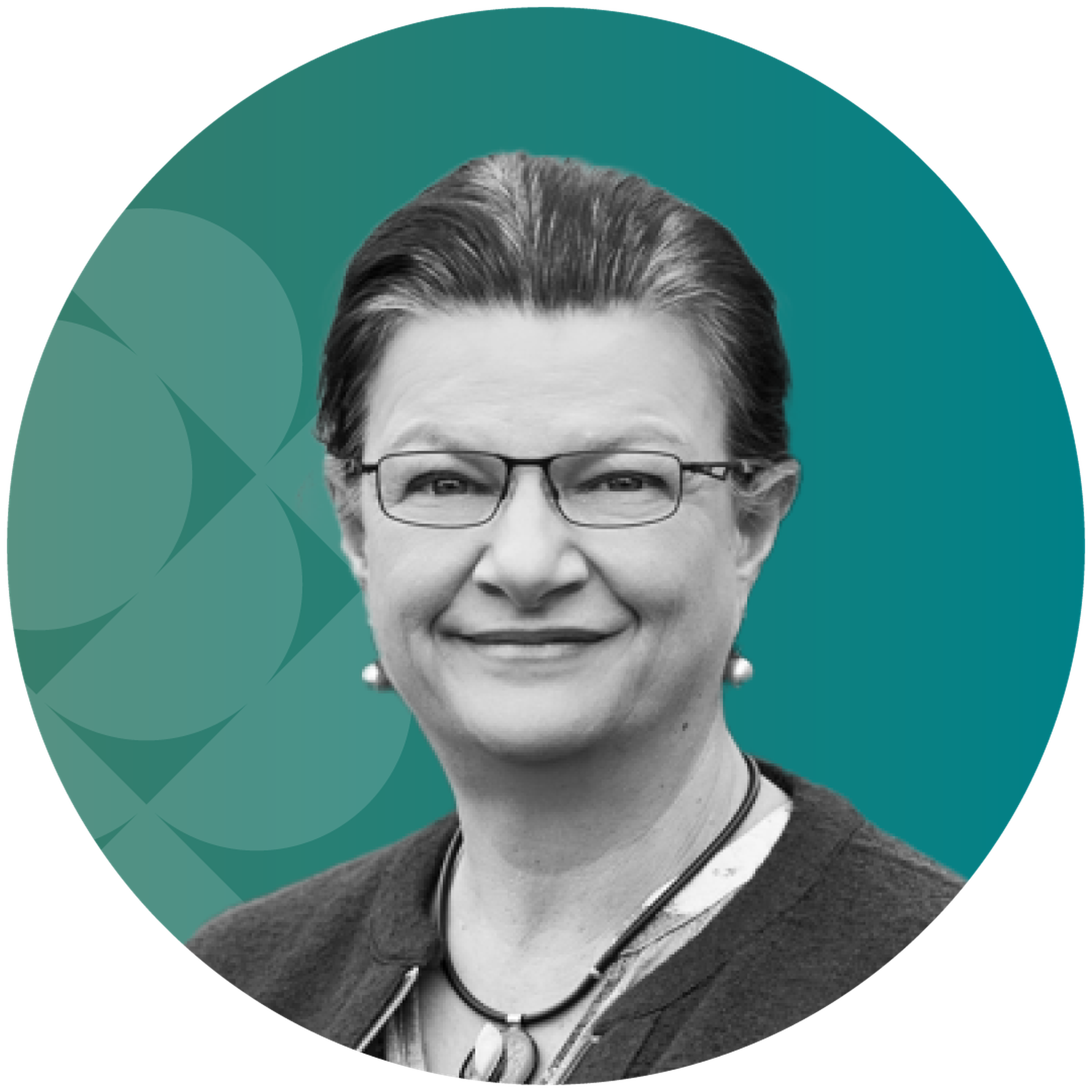 Headshot of Jeannine Mortlock