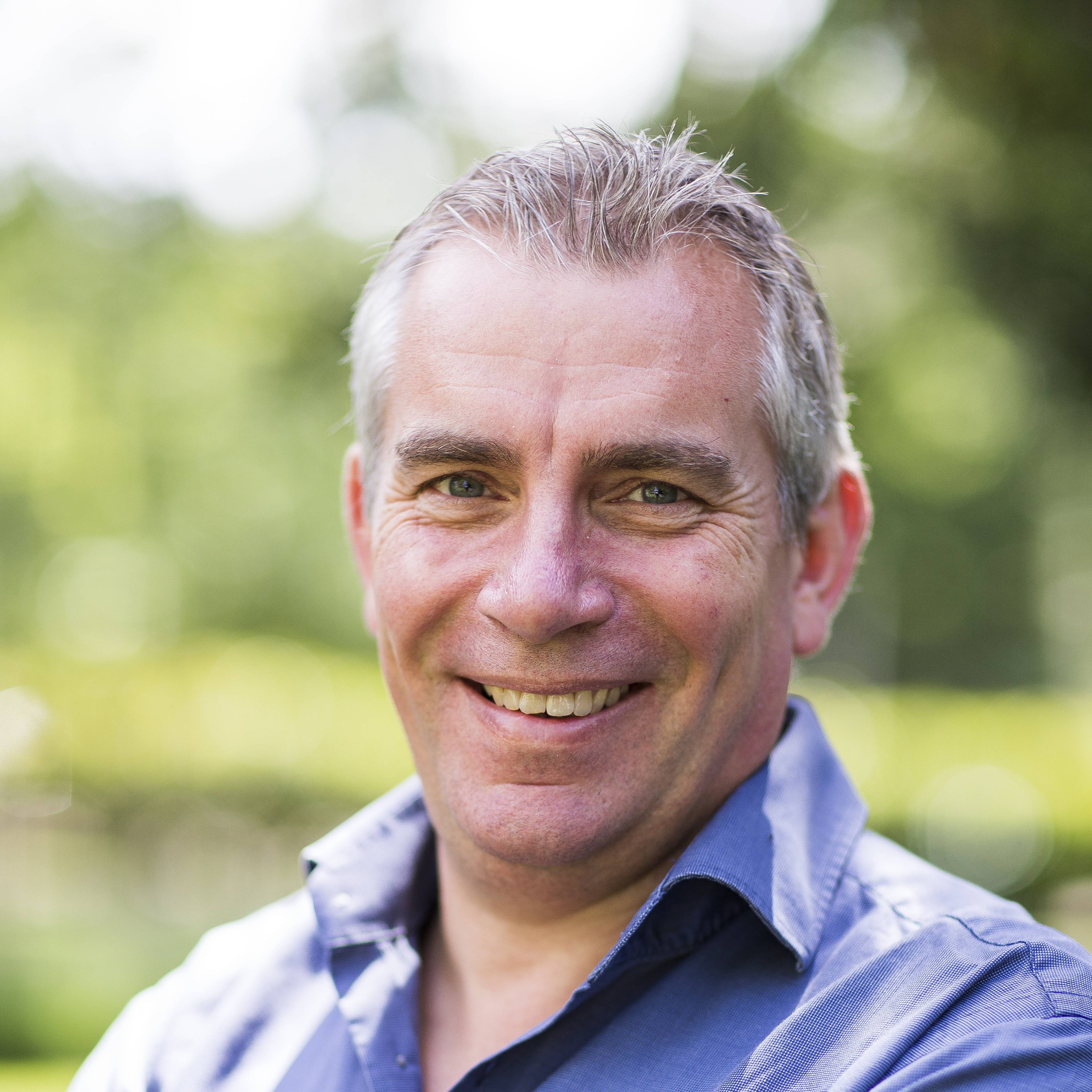 Headshot of Andy Cross