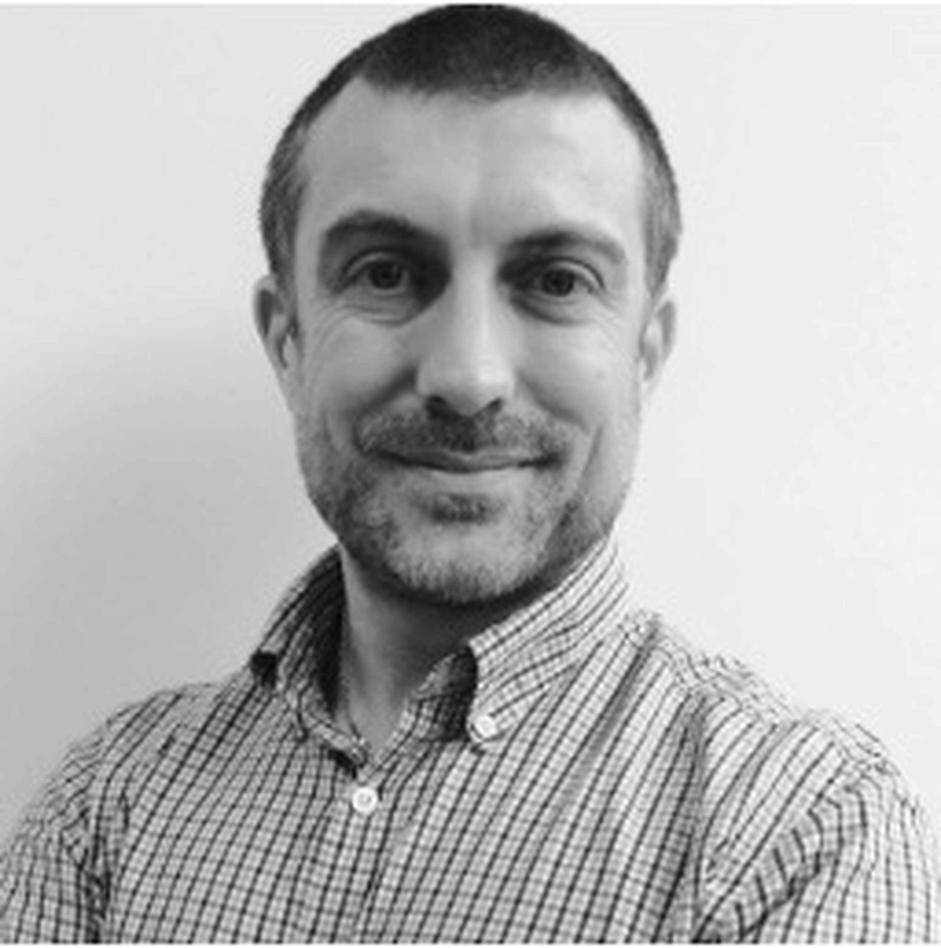 Headshot of Paul Davies