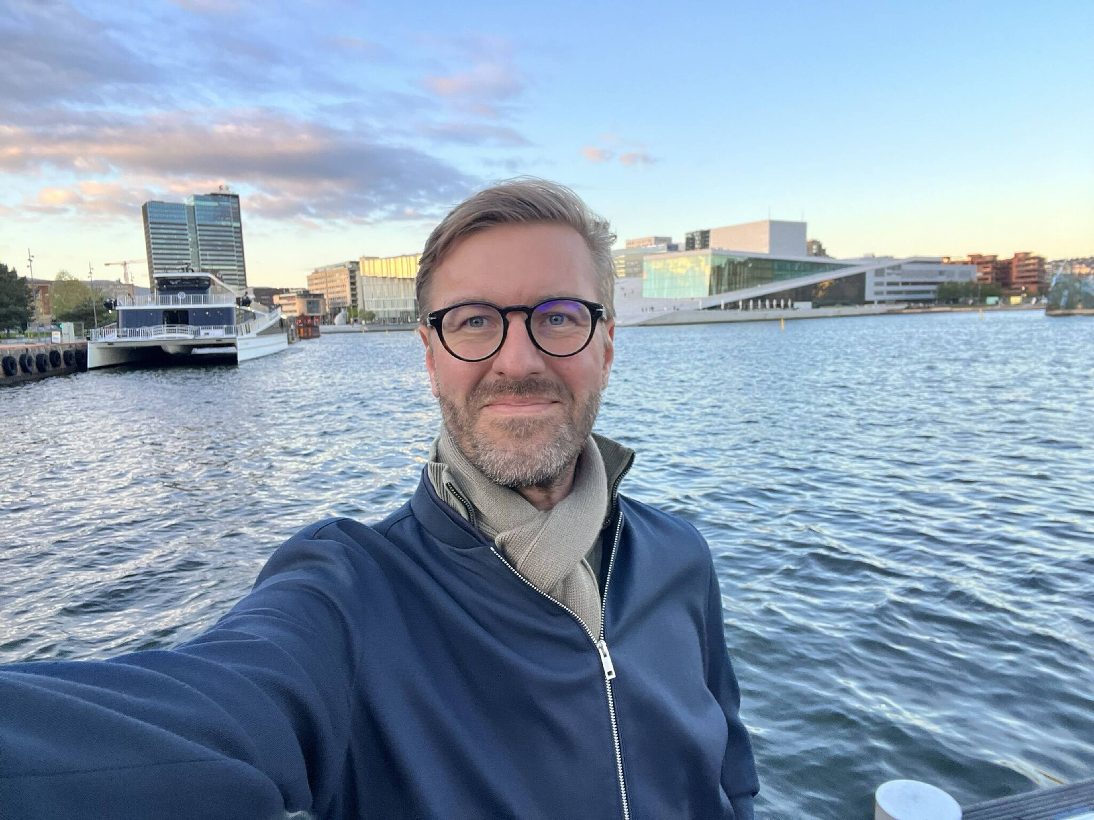 Portrait of Sebastien in Oslo during an INSEAD networking event