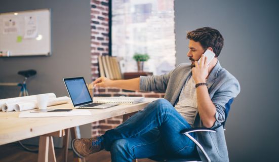 ¿Cómo instalar un teléfono IP en tu empresa?