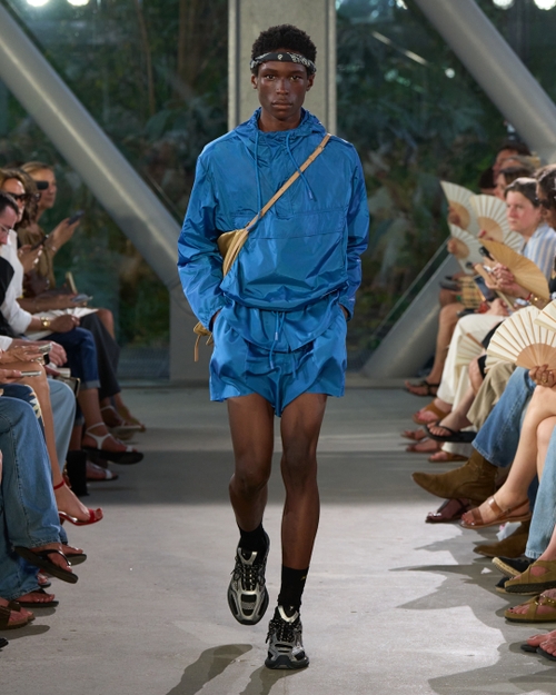 Look - 25 - Ami Paris