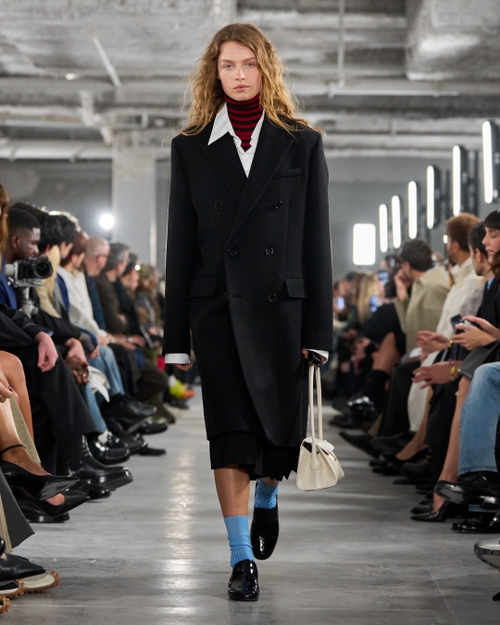 Look - 50 - Ami Paris