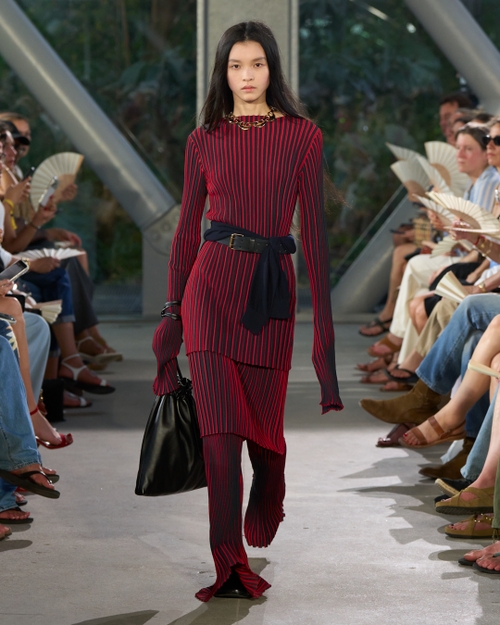 Look - 17 - Ami Paris