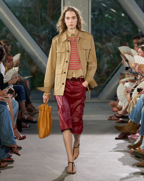Look - 32 - Ami Paris