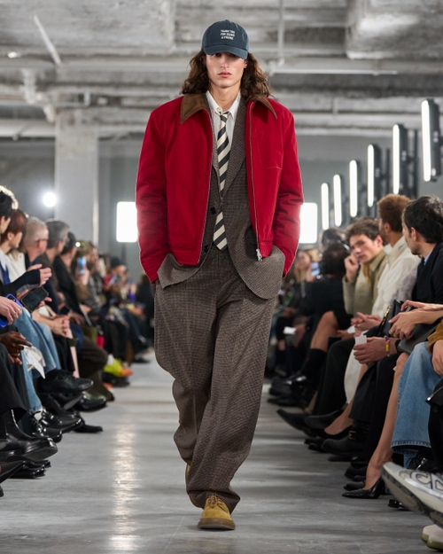 Look - 38 - Ami Paris