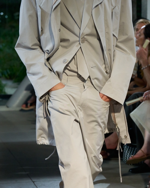 Look - 3 - Ami Paris