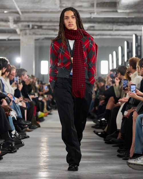 Look - 15 - Ami Paris