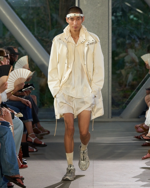 Look - 45 - Ami Paris
