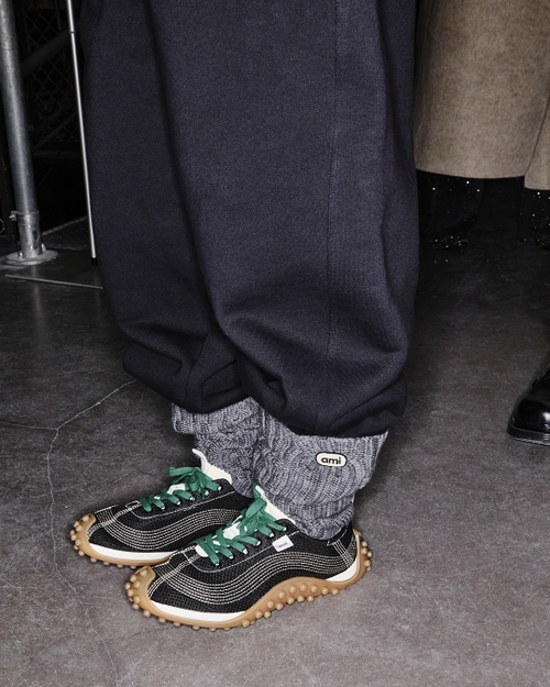 Vedi - 2 - Ami Paris