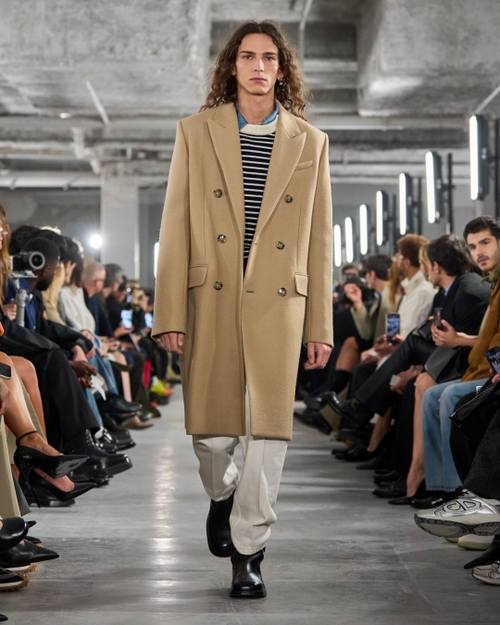 Look - 13 - Ami Paris