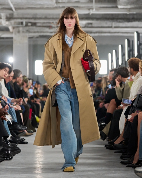 Look - 18 - Ami Paris