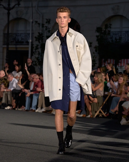 Look - 31 - Ami Paris