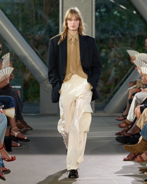 Look - 12 - Ami Paris