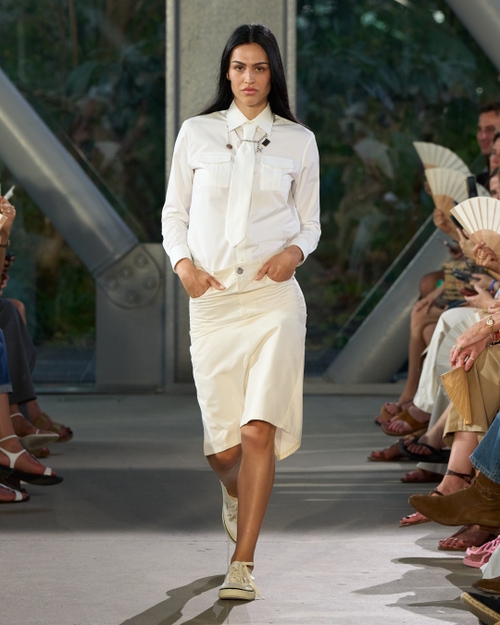 Look - 53 - Ami Paris