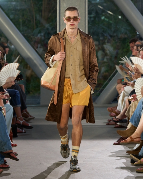 Look - 37 - Ami Paris