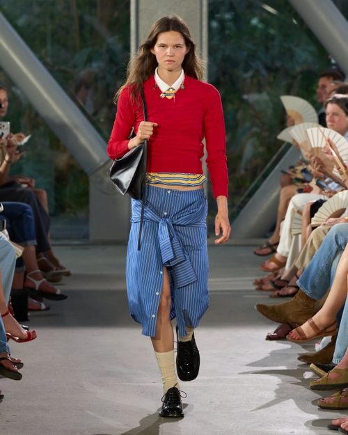 Look - 20 - Ami Paris
